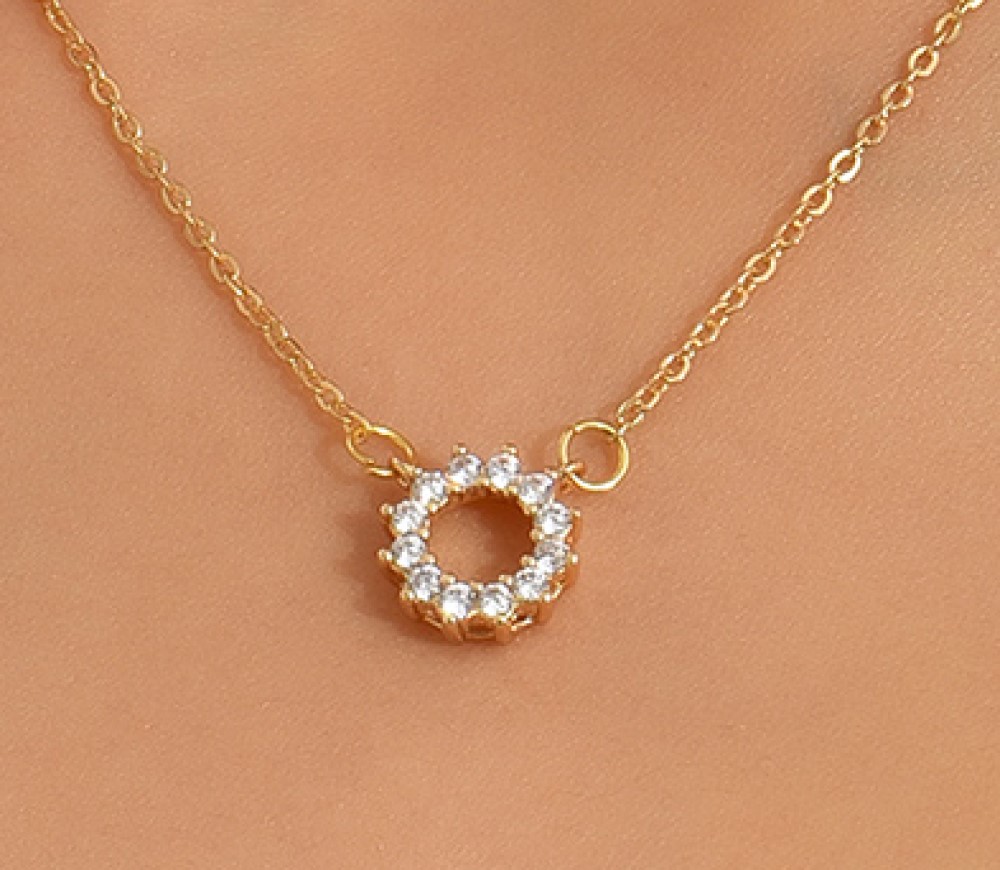 GCJ342 Diamond Circle Gold Hoop Necklace (1)